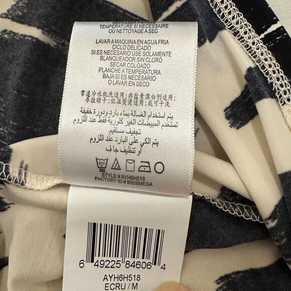 Max and Cleo Womens Dress M Sheath Black White V Neck 3/4 Sleeve Stretch - Picture 9 of 10